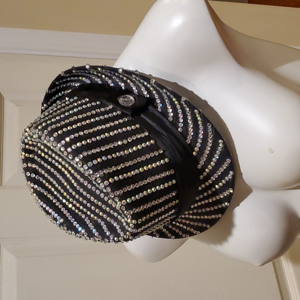 Ladies hat
